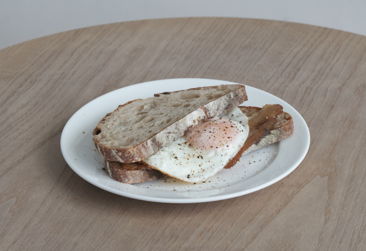 ベーコン&エッグサンド　Bacon & Egg Sand