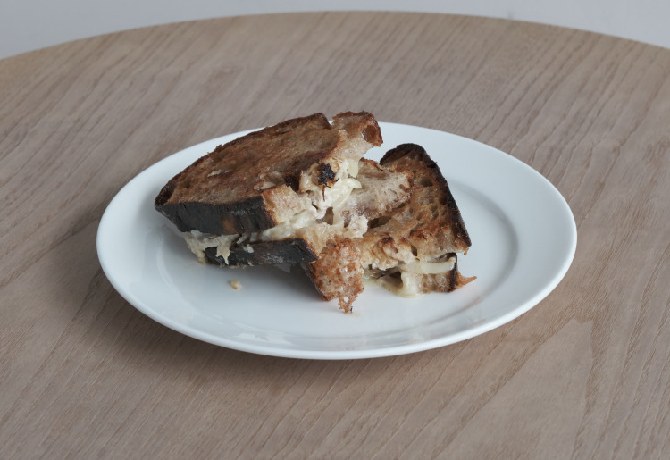 ツナメルトサンド　Tunamelt Sand